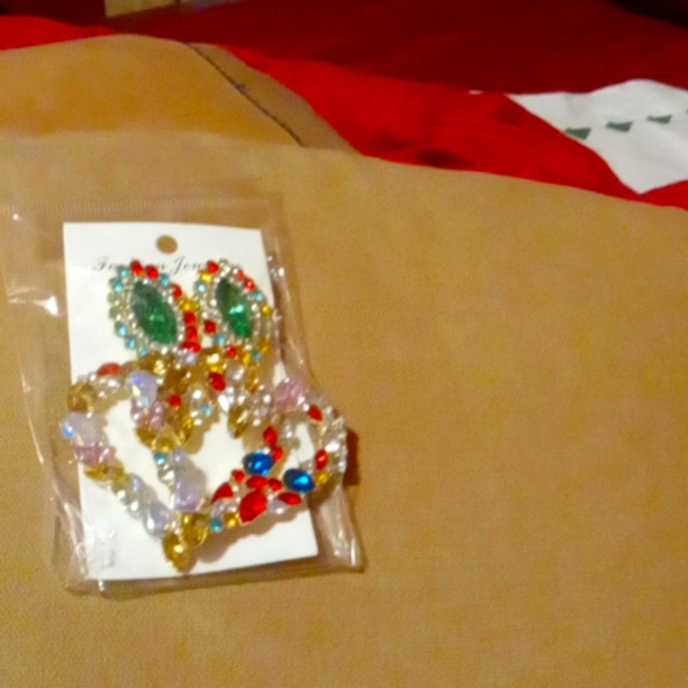 Rhinestone earrings